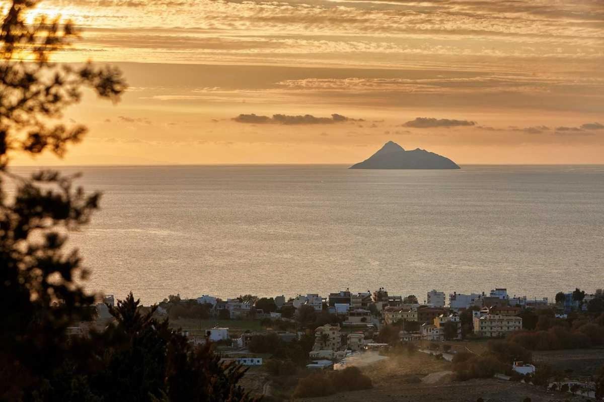 Galini Apartments Ideal For Family Near The Beach Kalamaki  Exterior foto