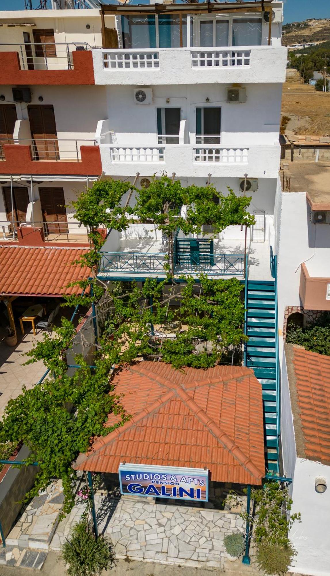 Galini Apartments Ideal For Family Near The Beach Kalamaki  Exterior foto